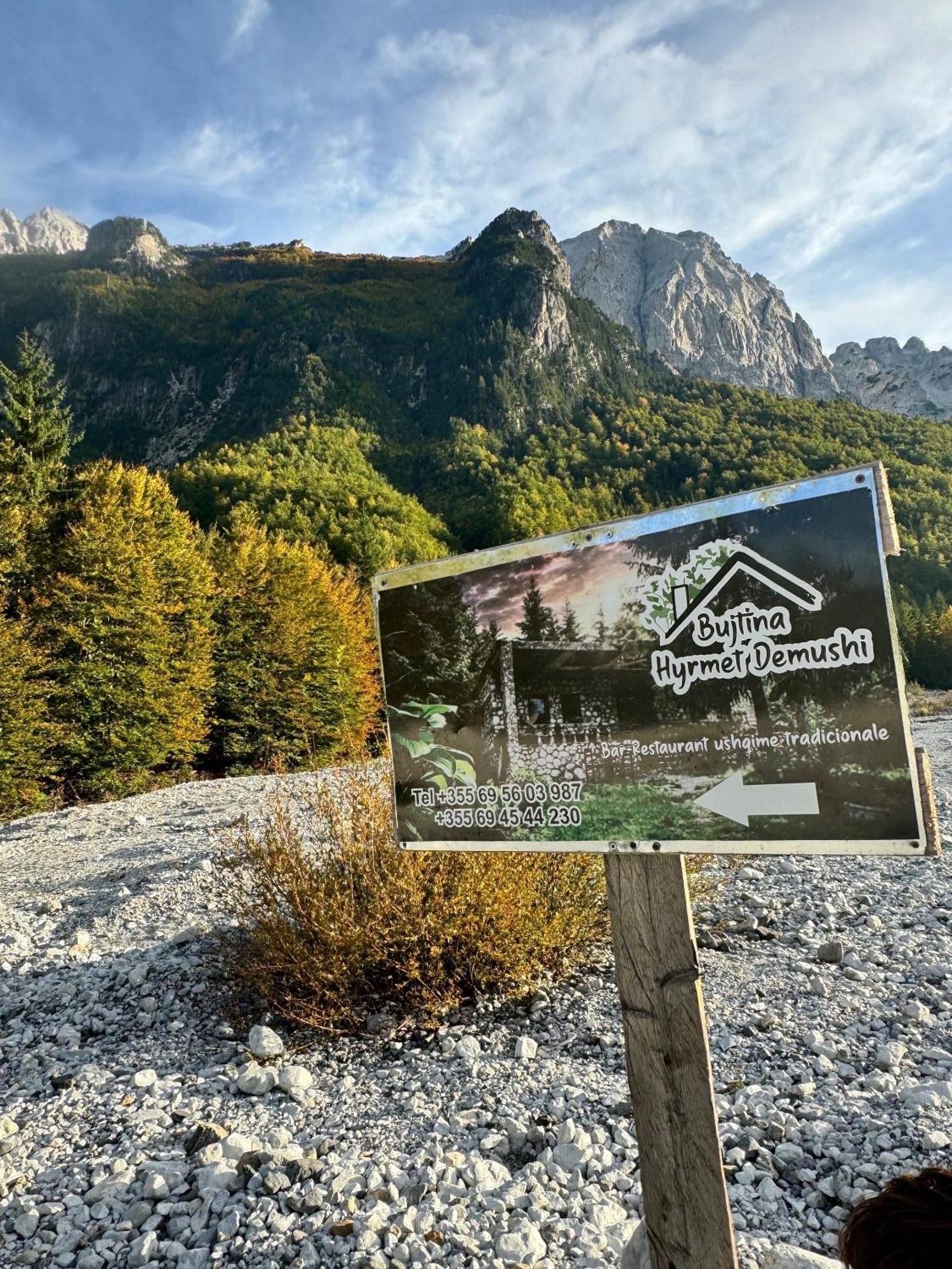 Guest House Hyrmet Demushi Valbone Bagian luar foto